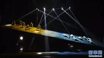 关于转折点菲尼克斯太阳回应争议；足总杯国际比赛日攻防权衡；更衣室稳定；阵容厚度经受考验的信息