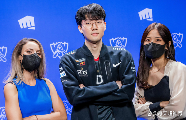 广州队足球俱乐部官网 广州队足球俱乐部官网