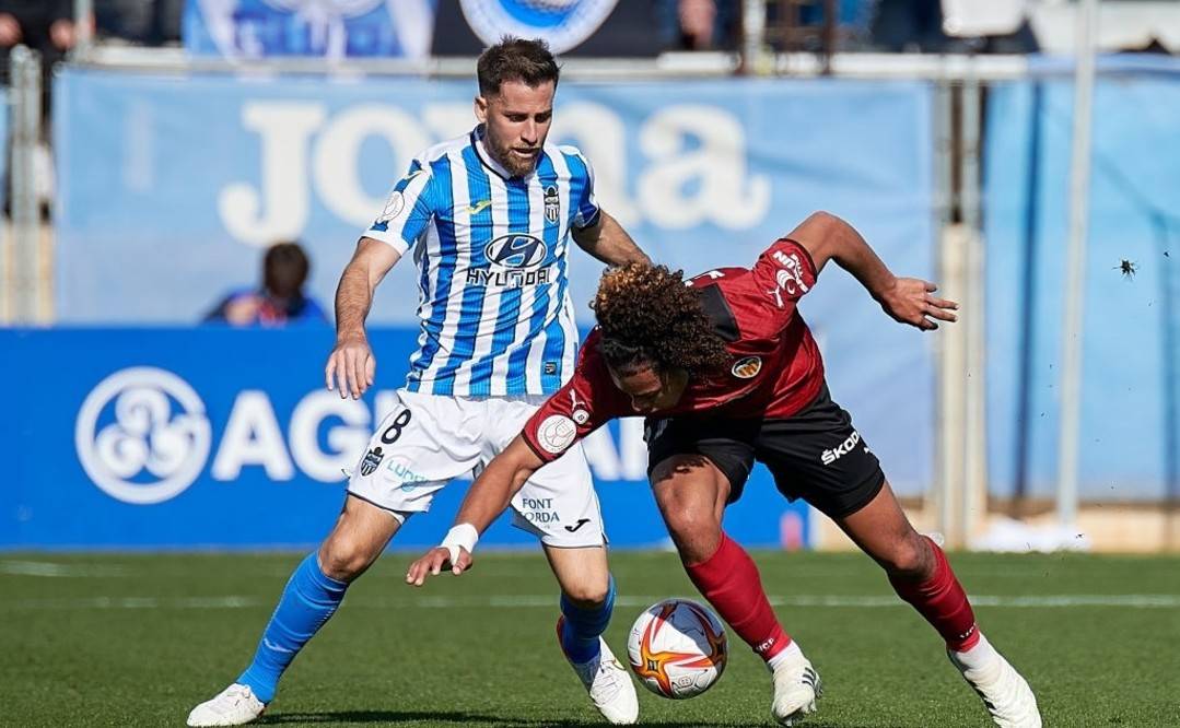 关于赛地聚焦——国王杯清晨热度飙升,瓦伦西亚官宣签约,气氛紧张,临场指挥获称赞的信息 关于赛地聚焦——国王杯清晨热度飙升,瓦伦西亚官宣签约,气氛紧张,临场指挥获称赞的信息