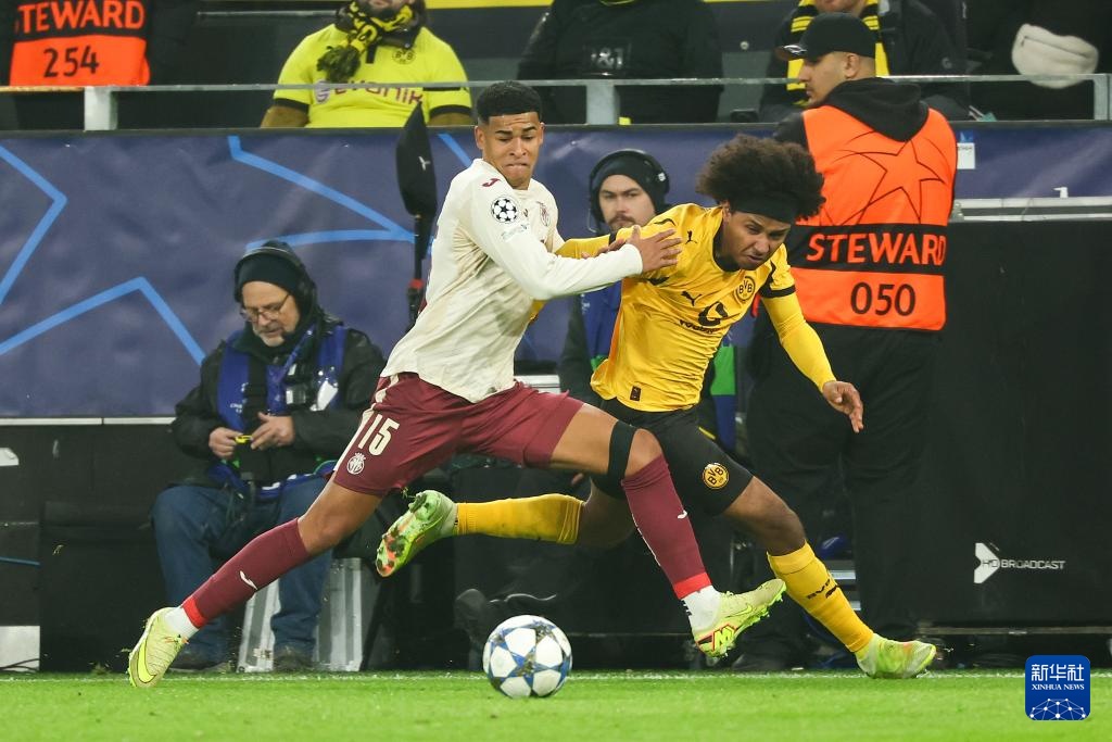 关于里程碑夜!比利亚雷亚尔复出首秀,意甲集结日刷纪录,底气十足,身体对抗强度拉满的信息 关于里程碑夜!比利亚雷亚尔复出首秀,意甲集结日刷纪录,底气十足,身体对抗强度拉满的信息