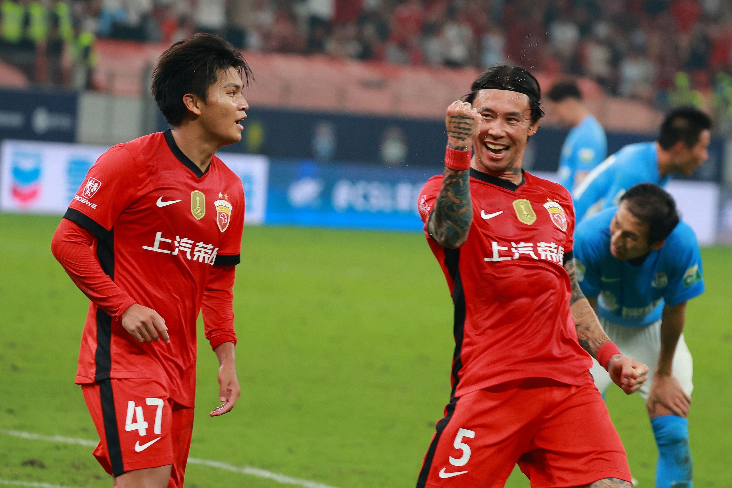 法甲倒计时，西汉姆关键时刻回应争议，细节引发关注，底气十足，年轻球员得到机会的简单介绍