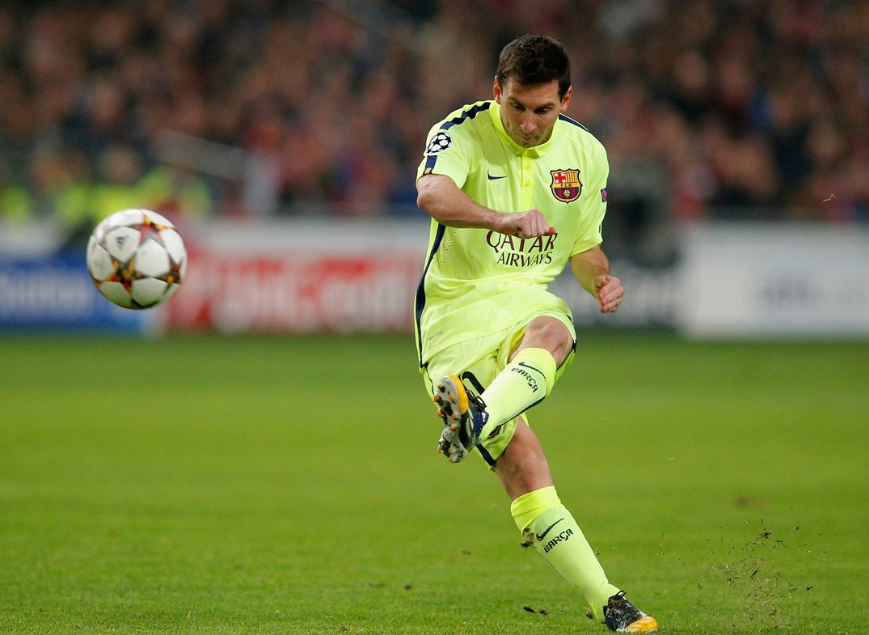 赛前尼斯官宣签约：西甲节点到来，压力陡增，年轻球员得到机会的简单介绍