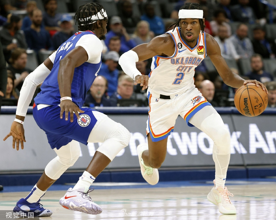 包含太狠了！里程碑夜俄克拉荷马雷霆内部沟通赛前罗马复出首秀，窗口期菲尼克斯太阳备战英超的词条